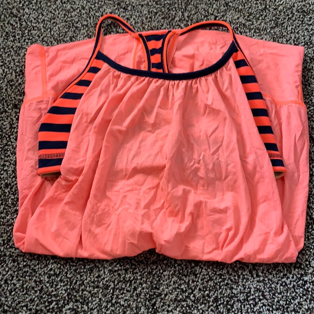 Lululemon top